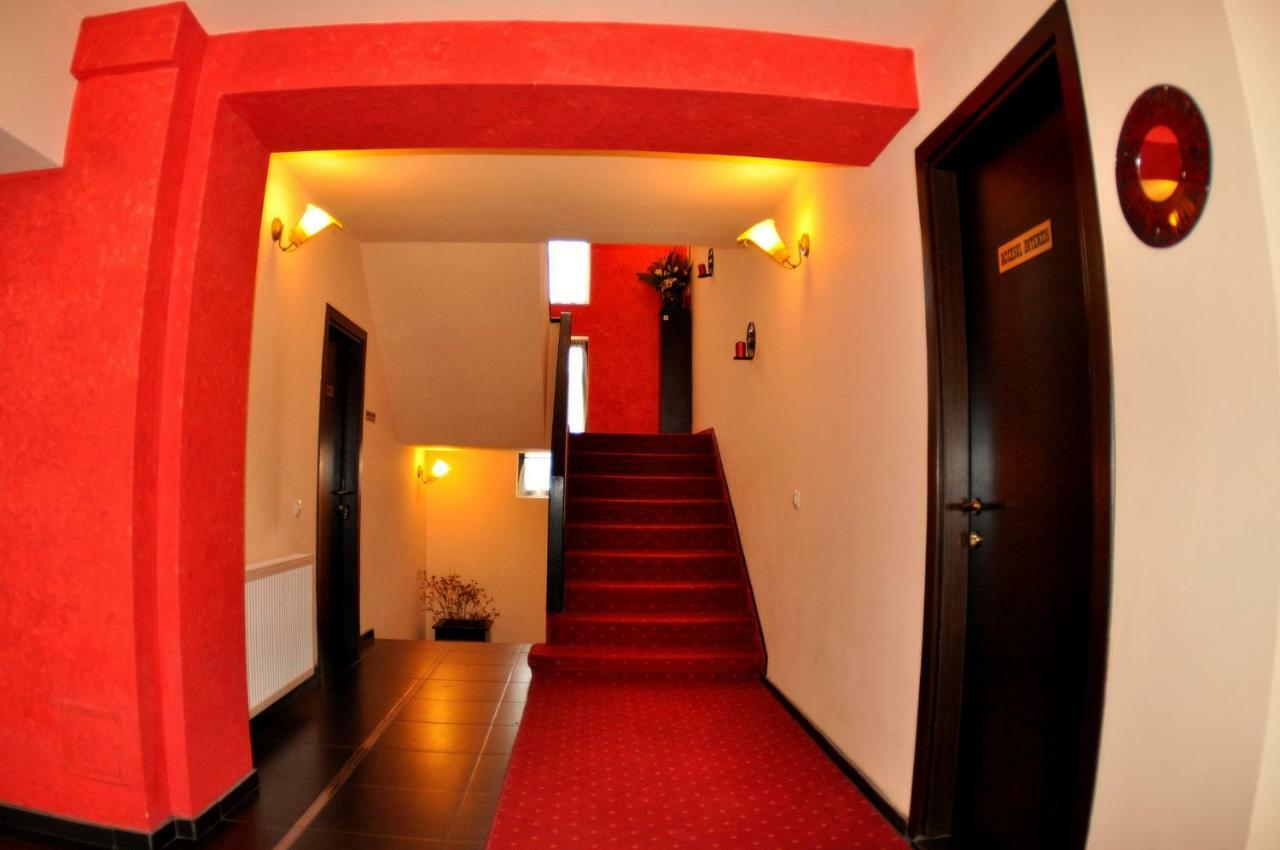 Hotel Gema Brașov Exterior foto